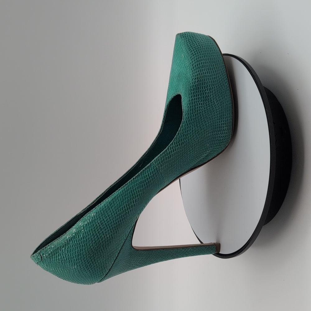 BCBGenetation| Turquoise Snake Print Textured Stiletto Heels